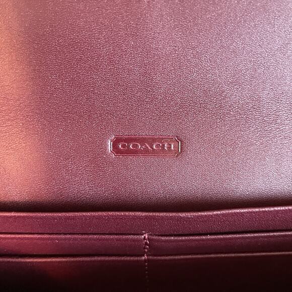 Coach Soft Wallet Red Classic - Picture 12 of 16